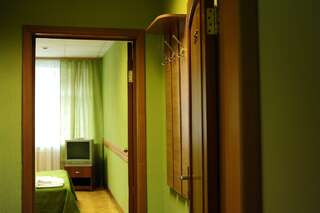 Гостиница  Bed and Breakfast  Курск Номер стандарт с 1 двуспальной кроватью-12