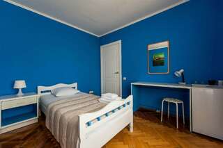 Гостиница  Bed and Breakfast  Курск Номер стандарт с 2 односпальными кроватями-6