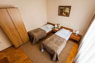 Гостиница  Bed and Breakfast  Курск Номер стандарт с 2 односпальными кроватями-1